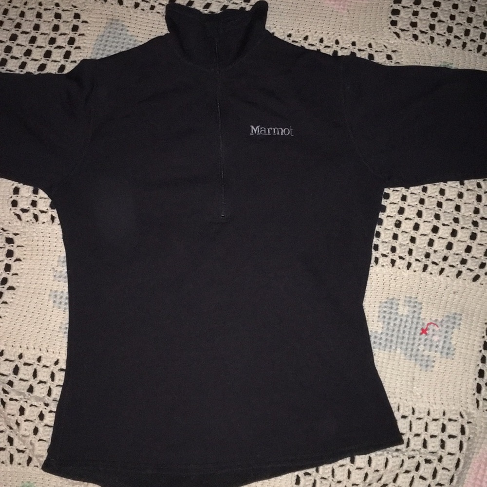 Marmot sweater
